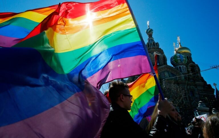 Russian Supreme Court bans 'international LGBT movement'