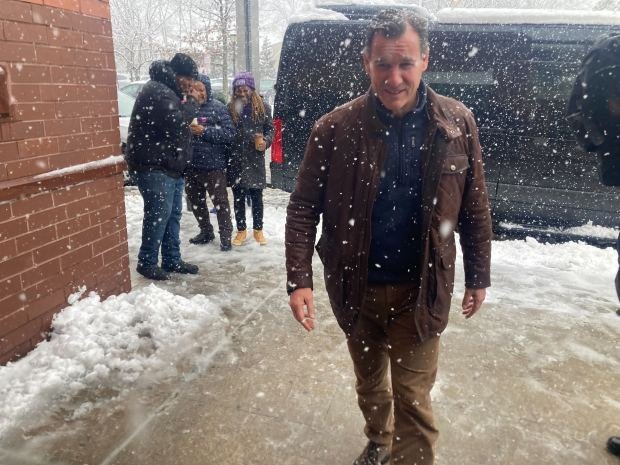 Democrat Tom Suozzi is pictured entering a UPS facility in Uniondale, New York on Tuesday, Feb. 13, 2024. (Tim Balk / New York Daily News)