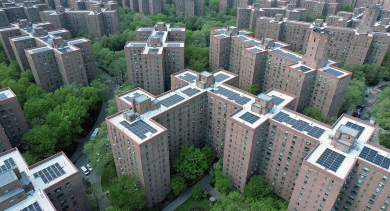 Landlord drops challenge to rent-stabilization at Manhattan’s biggest apartment complex